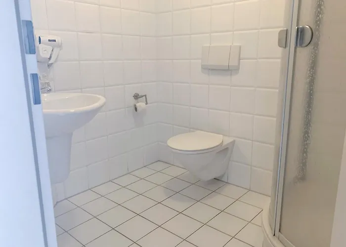 Voor Twee Personen Op De Begane Grond - 33-2 * Friedeburg (Lower Saxony)